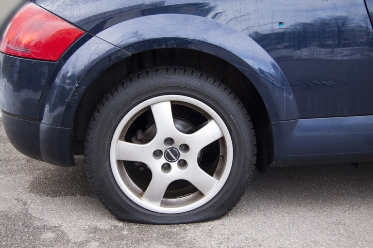 lekke band, fit, platte band, autoband, autopech