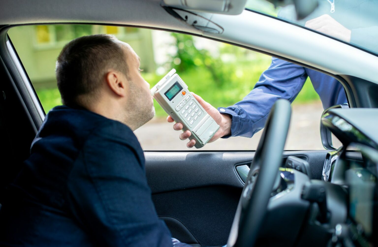 Hoeveel alcohol mag je drinken als je rijdt?