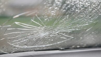 Sterretje in je voorruit van een auto