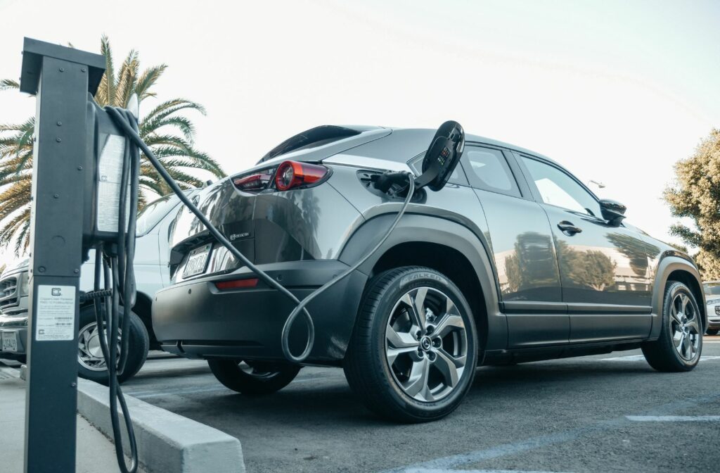elektrische auto laden