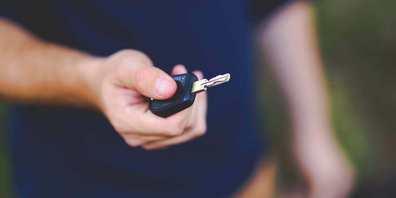 auto uitlenen, autoverzekering, verzekering, ontlener, auto, wagen
