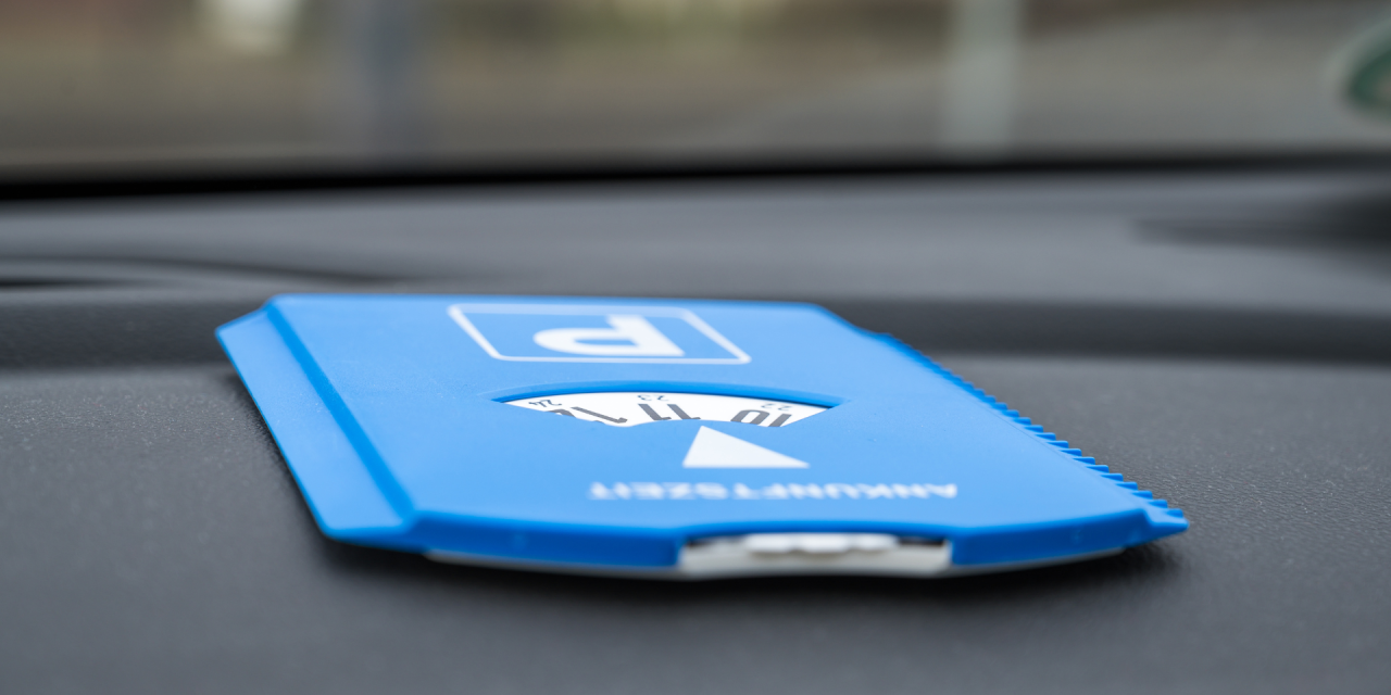 Banner Tweedehands Auto - Parkeerschijf_ alles wat je moet weten