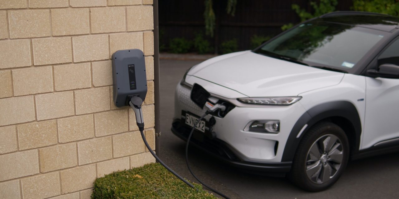 Tweedehands auto trekhaak elektrische wagen